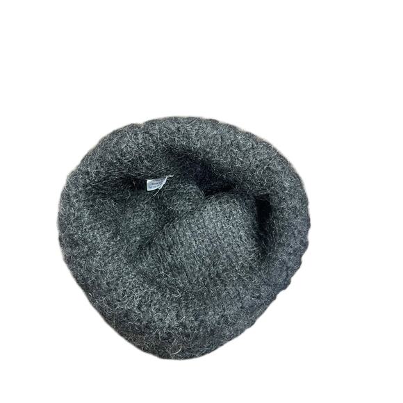 Samuji Unisex O/S Made in Italy Gray Black Mohair Chunky Artsy Warm Beanie EUC - Picture 2 of 3